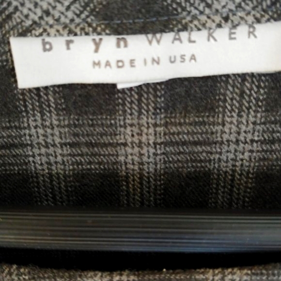 Asymmetrical Hem Bryn walker - Picture 2 of 6